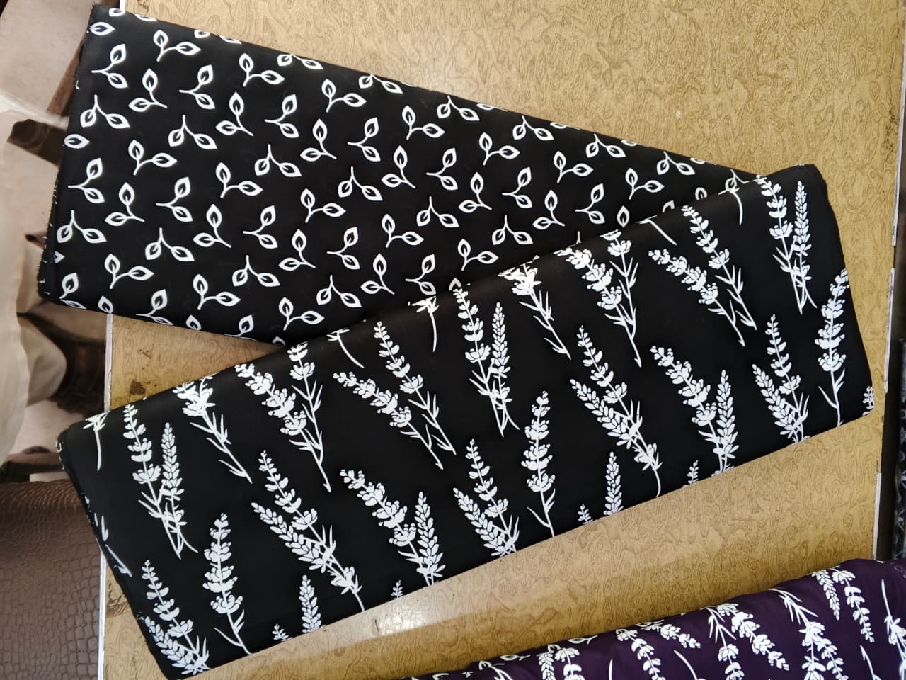 Pearl Lawn 2pcs